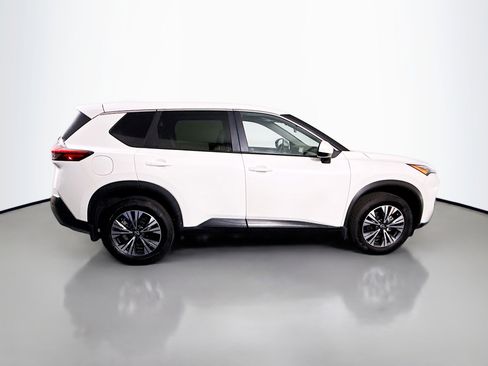 Used 2023 Nissan Rogue SV FWD image 11
