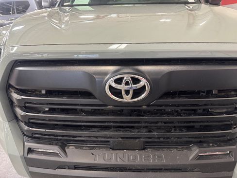 Used 2026 Toyota Tundra SR5 w/ SR5 Convenience Package AWD/4WD image 21