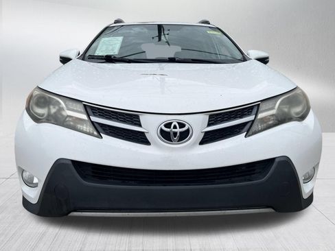 Used 2014 Toyota RAV4 XLE FWD image 2