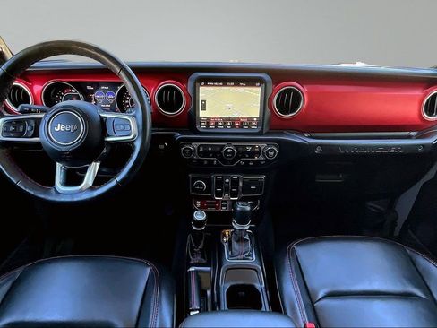 Used 2021 Jeep Wrangler Unlimited Rubicon AWD/4WD image 8