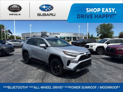 Used 2022 Toyota RAV4 SE w/ Convenience Package AWD/4WD image 1