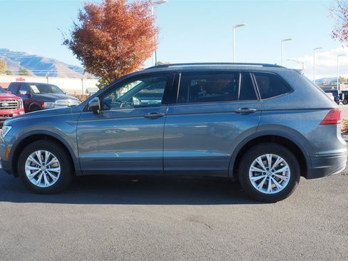 Used 2020 Volkswagen Tiguan S image 8