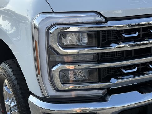 New 2026 Ford F250 Lariat w/ Lariat Ultimate Package AWD/4WD image 7