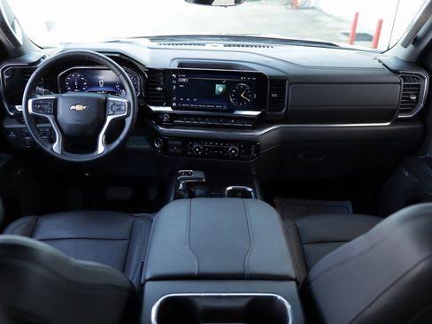 Used 2024 Chevrolet Silverado 1500 LTZ w/ Technology Package image 22