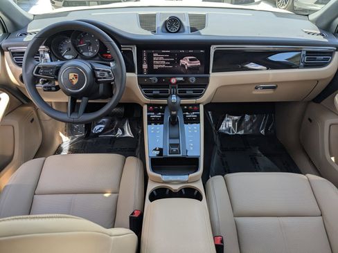 New 2026 Porsche Macan AWD/4WD image 22