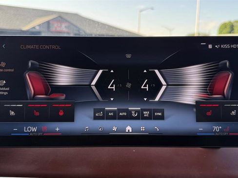 Used 2024 BMW iX xDrive50 w/ Premium Package AWD/4WD image 56