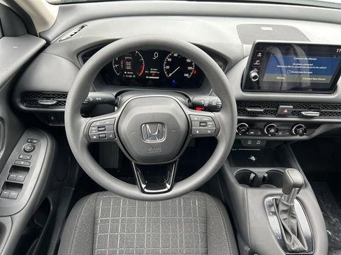 New 2026 Honda HR-V LX image 18