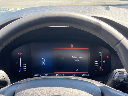 Used 2024 Ford Escape Active FWD image 23