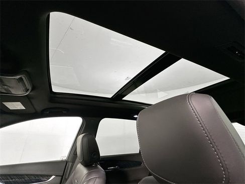 Used 2022 Cadillac XT6 Premium Luxury w/ Technology Package image 20