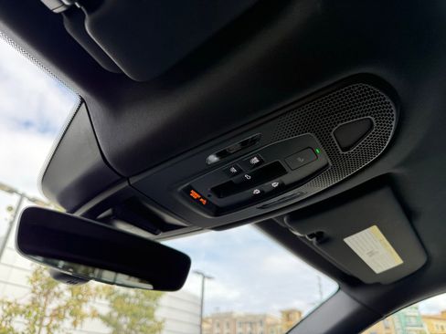 Used 2026 Porsche Cayenne E-Hybrid AWD/4WD image 16