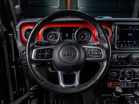 Used 2020 Jeep Gladiator Rubicon AWD/4WD image 18