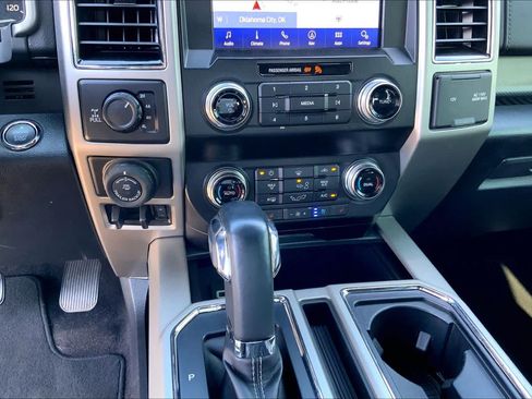 Used 2020 Ford F150 Lariat w/ Equipment Group 502A Luxury AWD/4WD image 30