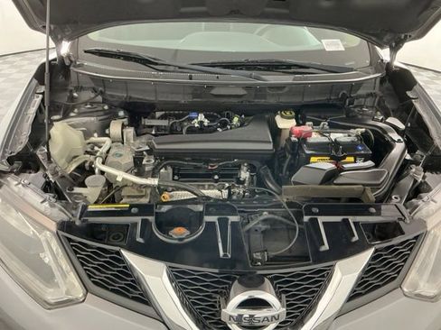 Used 2015 Nissan Rogue S FWD image 28
