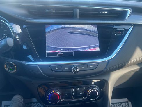 Used 2022 Buick Encore GX Preferred w/ Cold Weather Comfort Package image 16