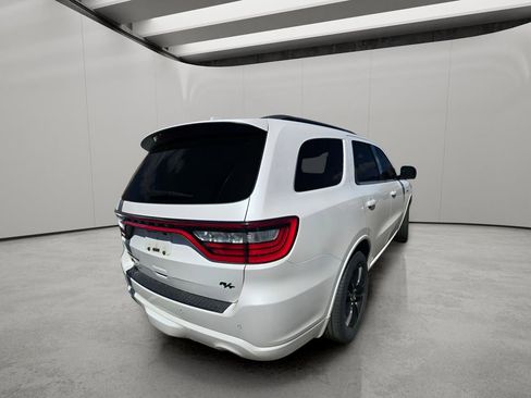 Used 2021 Dodge Durango R/T w/ Blacktop Package image 8