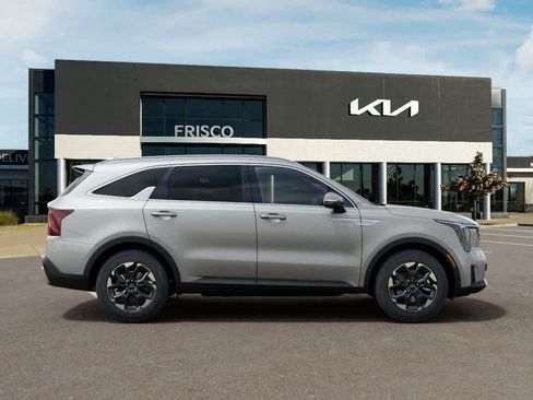 New 2026 Kia Sorento S FWD image 7