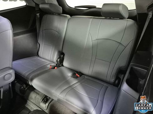 Used 2020 Buick Enclave Premium w/ Sun and Sites Package FWD image 26