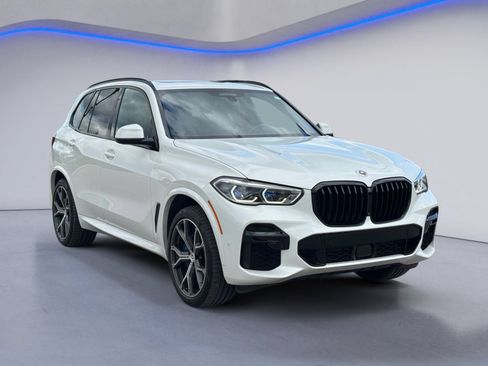 Used 2023 BMW X5 M50i w/ Executive Package AWD/4WD image 5