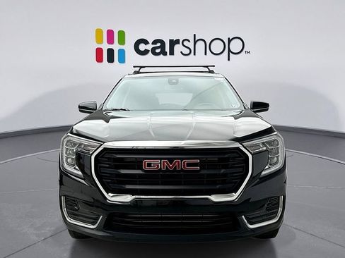 Used 2023 GMC Terrain SLE w/ Driver Convenience Package AWD/4WD image 8