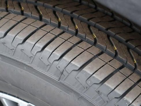 New 2026 Chevrolet Traverse LT w/ Driver Confidence Package image 12