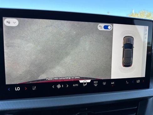 New 2026 Ford Explorer ST-Line image 25