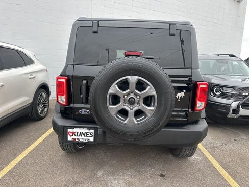 Used 2025 Ford Bronco Big Bend image 9