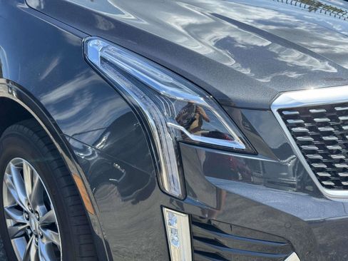 Certified 2022 Cadillac XT5 Premium Luxury image 8