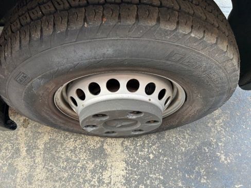 Used 2015 Mercedes-Benz Sprinter 3500 w/ Active Safety Plus Package image 17