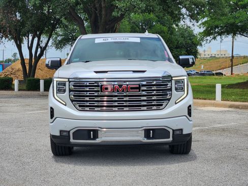 Used 2023 GMC Sierra 1500 Denali w/ Denali Reserve Package AWD/4WD image 32