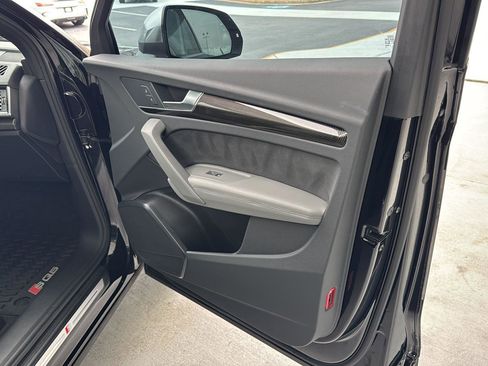 Used 2022 Audi SQ5 Premium Plus image 13