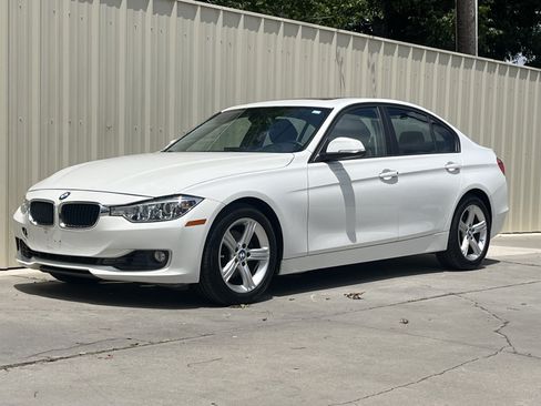 Used 2014 BMW 328i Sedan RWD image 9