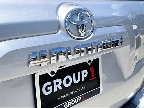 Used 2022 Toyota 4Runner SR5 RWD image 29