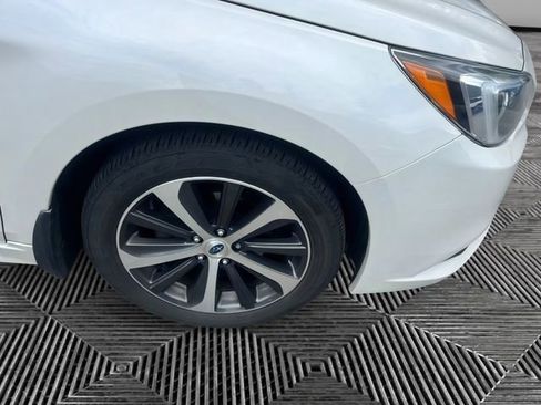 Used 2017 Subaru Legacy 2.5i Limited w/ Popular Package #4 AWD/4WD image 10