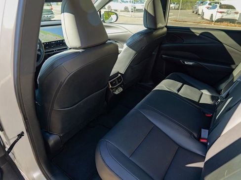 Used 2024 Lexus RX 350 Premium w/ Accessory Package (Z1) AWD/4WD image 25