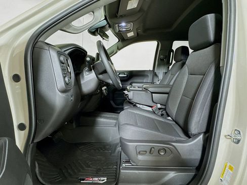 New 2026 Chevrolet Silverado 1500 Custom Trail Boss w/ Turbomax Blackout Package image 12