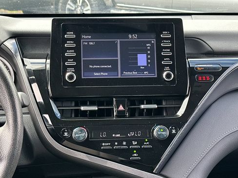 Used 2024 Toyota Camry LE FWD image 16