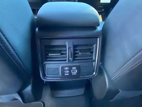 Certified 2025 Subaru Forester Limited AWD/4WD image 16
