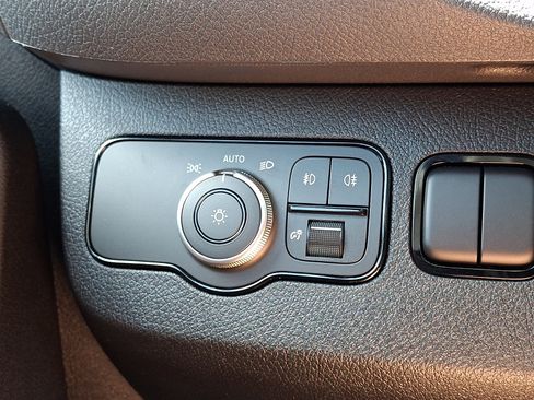Used 2026 Mercedes-Benz Sprinter 2500 image 25