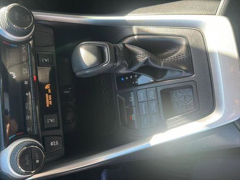 Certified 2019 Toyota RAV4 XLE image 22