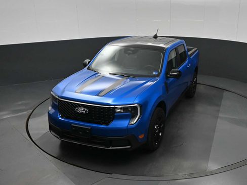 New 2026 Ford Maverick Lariat w/ Black Appearance Package AWD/4WD image 21
