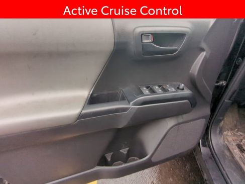 Used 2023 Toyota Tacoma SR image 9