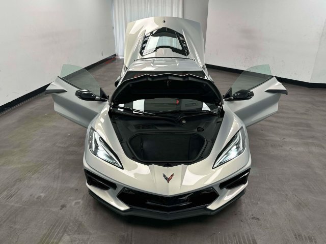Used 2024 Chevrolet Corvette Stingray Preferred Cpe w/ Z51 Performance Package RWD image 13