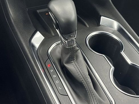 Certified 2023 Chevrolet Traverse LT w/ Midnight/Sport Edition image 15