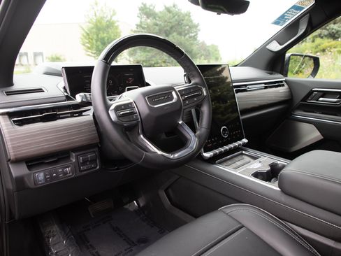 Used 2026 GMC Sierra EV Denali AWD/4WD image 26