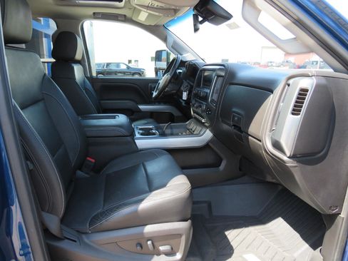 Used 2019 Chevrolet Silverado 2500 LTZ w/ Duramax Plus Package image 14