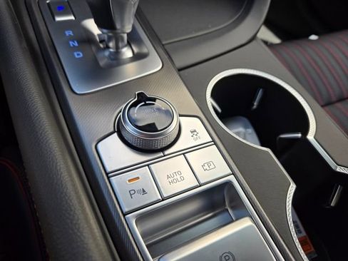 Used 2025 Genesis G70 2.5T w/ Sport Prestige Package image 37