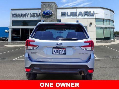 Used 2024 Subaru Forester Premium AWD/4WD image 5