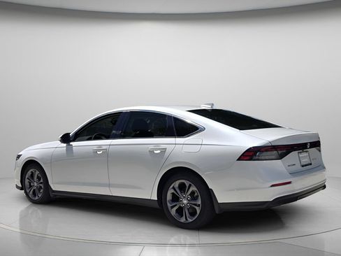 Used 2024 Honda Accord EX image 8