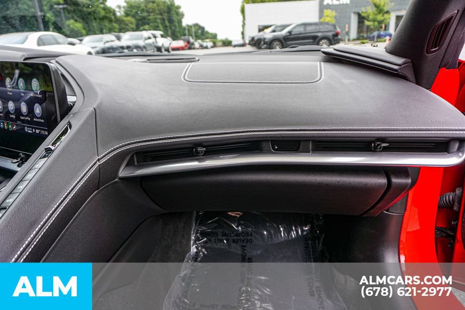 Used 2021 Chevrolet Corvette Stingray Preferred Cpe w/ Z51 Performance Package RWD image 29