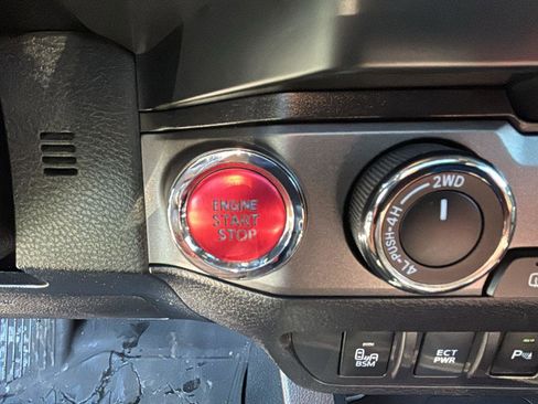 Used 2021 Toyota Tacoma TRD Pro image 11